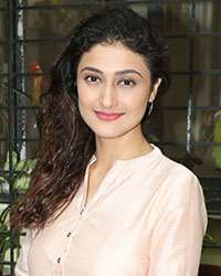 Ragini Khanna at Ragini Khanna Celebrates Diwali