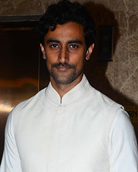 Kunal Kapoor at Ramesh Taurani Diwali Bash