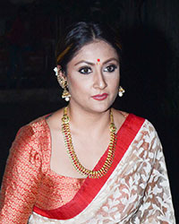 Urvashi Dholakia at Rani Mukerjee Diwali Party