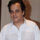 Acting guru Roshan Taneja`s  party to celebrate his 45 years of successful career in Bollywood