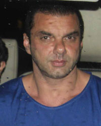 Sohail Khan at Salman Khan Parties With Family