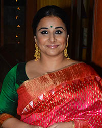 vidya balan at Sanjay Dutt Diwali Party