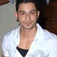 Kunal Khemu at Sanjay Dutt Wedding Anniversary Bash