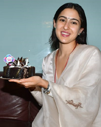 Sara Ali Khan Celebrates Her Birthday