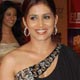 Sonali Kulkarni at Slumdog Millionaire Premiere