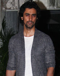 Kunal Kapoor at Sonali and Goldie Wedding Annivarsary