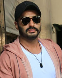 Arjun Kapoor at Sonam Kapoor Birthday Bash