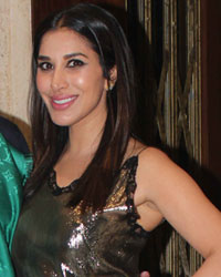 Manish Malhotra and Sophie Choudry Manish Malhotra and Sophie Choudry
