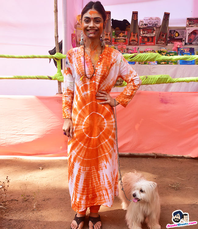 TV Celebs Celebrate Holi at Madh Island 