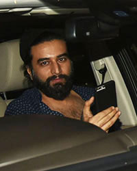 Shekhar Ravjiani at Tusshar Kapoor`s Pre Christmas Bash