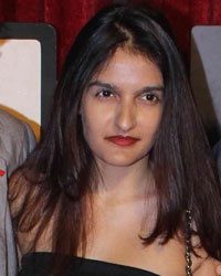 Vishesh Bhatt, Sakshi Bhatt and Mukesh Bhatt Vishesh Bhatt, Sakshi Bhatt and Mukesh Bhatt