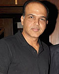 Ashutosh Gowariker, Viveck Vaswani and Atul Kasbekar