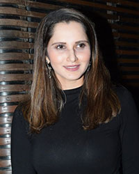 Sania Mirza at Yuvraj Singh Retirement Party