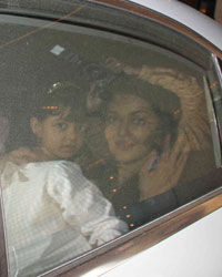 Aaradhya Bachchan and Aishwarya Rai