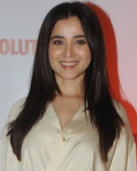 Simone Singh