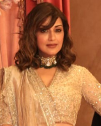 Sonali Bendre