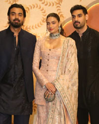 KL Rahul, Athiya Shetty and Ahan Shetty