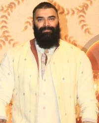 Nikitin Dheer