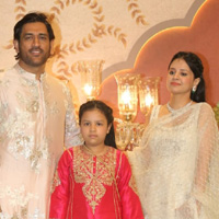 Mahendra Singh Dhoni, Ziva and Sakshi Dhoni