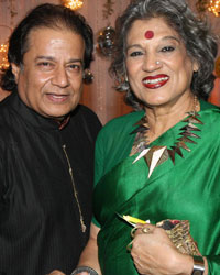 Anup Jalota and Dolly Thakore