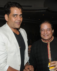 Ravi Kishan and Anup Jalota