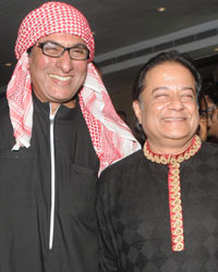 Talat Aziz and Anup Jalota