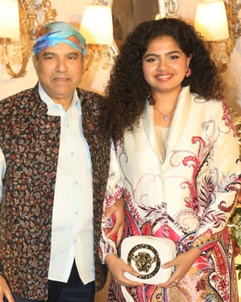 Suresh Wadkar and Ananya Wadkar