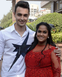 Arpita Khan along with her husband Aayush Sharma