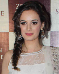 Evelyn Sharma