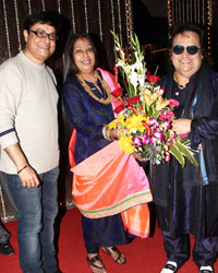 Sachin Pilgaonkar, Chitrani Lahiri and Bappi Lahiri