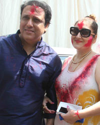 Govinda along with his wife Sunita Ahuja, daughter Tina Ahuja and son Yashvardan Ahuja