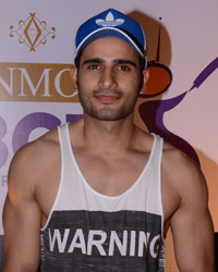 Karan Tacker