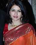 Himalaya Dasani and Bhagyashree