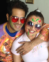 Deepshikha Nagpal and Keshav Arora's Holi Celebration