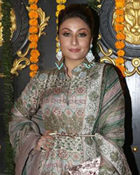 Urvashi Dholakia