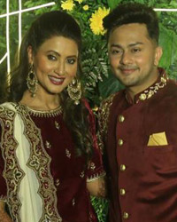 Nigaar Khan and Awz Darbar