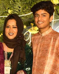 Gauhar Khan and Zaid Darbar Menhndi Ceremony