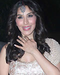 Sophie Choudry