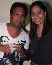 SunilPal with wife