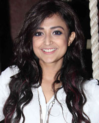 Monali Thakur