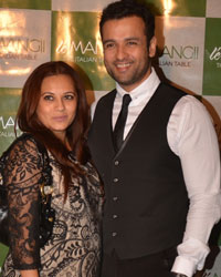 Manasi Joshi Roy and Rohit Roy