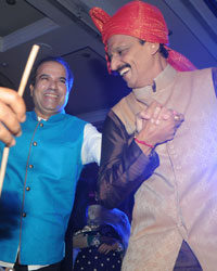 Suresh Wadkar with Bhai Jagtap