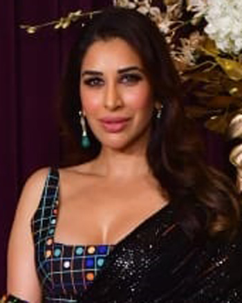 Sophie Choudry