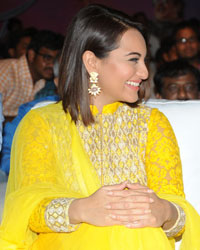 Sonakshi Sinha and Anushka Shetty