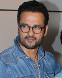 Rohit Roy, Akash Thosar and Manasi Joshi