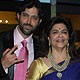 Hrithik Roshan wth parents