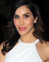 Sophie Choudry