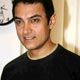 Aamir khan Ronnie Screwvala at Rang De Basanti Press meet