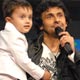 Sonu with his Newphew, Dad & Aditya Narayan