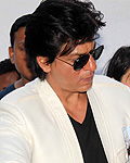 Shahrukh Khan celebrates his 47th birthday with media